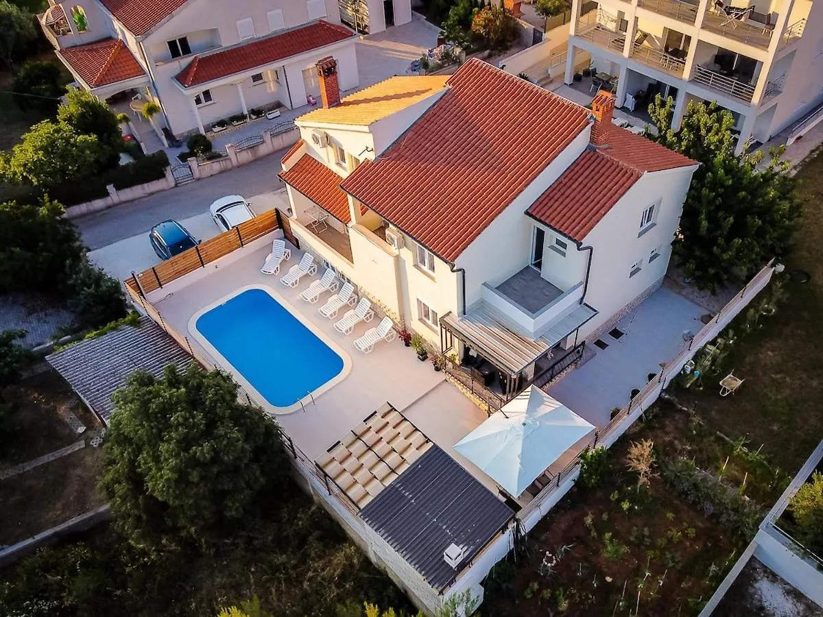Villa Marieta 자다르