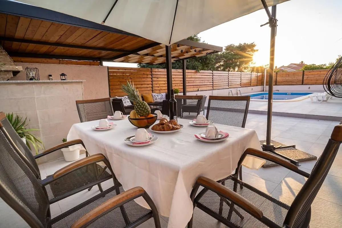 Villa Marieta 자다르